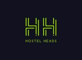 Hostel Heads - self check in