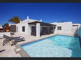 Casa Lucie Luxury 3 Bed detached villa in Los Mojones PDC