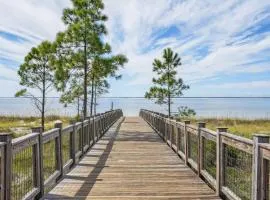 Port St Joe Escape with Golf Cart and Pool Access