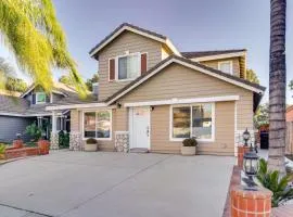 Fast WiFi and Free Parking Cozy Fontana Apartment