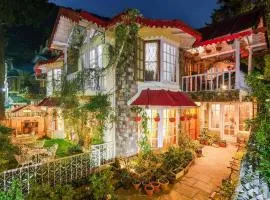 StayVista at Westwood Villa - 3 BR House with Music System in Nainital