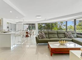 The Cove Noosa - Apartment 9, spa hotel in Noosa Heads