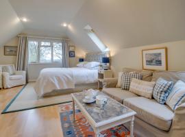 The Barn Studio, hotel with parking in Benenden