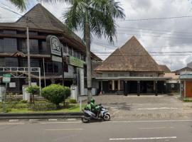 Capital O 93240 Candra Dewi Hotel, hotel v oblasti Mergangsan, Yogyakarta