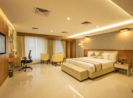 Royal Plaza Suites, hótel í Mangalore