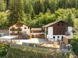 Birkenhof, estancia rural en Sluderno