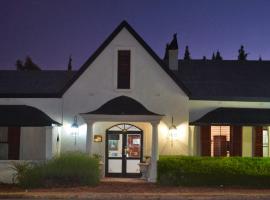 Old House Lodge, hotell i Beaufort West