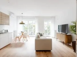 Giro 58, 2 bedroom Apartament, close to San Siro, Fiera and 10 min metro to Duomo