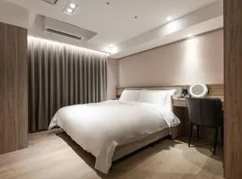 Spring Rhapsody Hotel