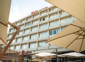 Ibis Alès Centre Ville – hotel w mieście Alès