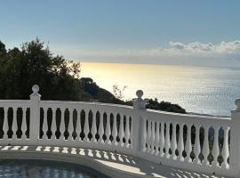 Hearts & Home, hotel em Mijas