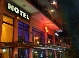 Hotel Berito, hotell i Momchilgrad