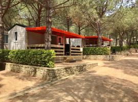 Greenchalets Costa Brava Palamos, אתר גלמפינג בפלאמוס