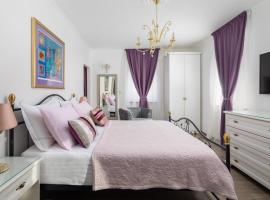 Romantic Luxury Rooms