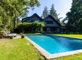 Cedar Crest Retreat, cottage di Southampton