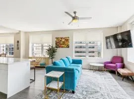 Modern Condo Walking Distance to Must-See Attractions of NOLA