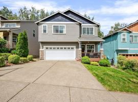 Troutdale Treasure - Spacious 3BR, 3 Bath Home near Edgefield, hotell sihtkohas Troutdale