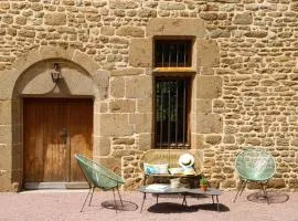 Manoir avec Piscine et Jacuzzi en Suisse Normande