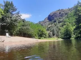 Camping Ushuaïa Villages Le Viaduc