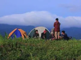view cemping glamping