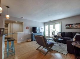 Amazing Locale 2KingBR 1BTH, caba&ntilde;a o casa de campo en Kansas City