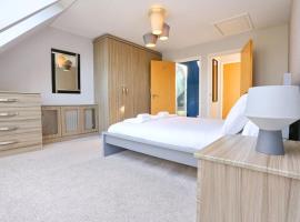 Luxurious Townhouse In Central Manchester, hotel with jacuzzis in Manchester