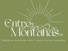 Verano eterno entre montañas, villa en La Julia