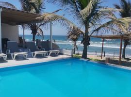 Casa de Playa Las Fragatas de Punta Mero, hotel en Canoas de Punta Sal