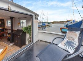 Cos I Can - Uk45570, holiday home in Maldon