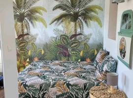 Loft Cosy " Le Flamant Rose ", holiday rental sa Fréjus