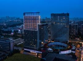 Atour Hotel Shenzhen Guanlan High Tech Park, מלון בLung Wa