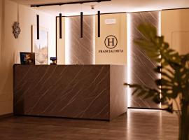 Hotel Franciacorta, ξενοδοχείο σε Paderno Franciacorta