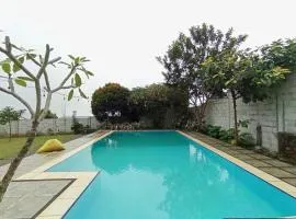 Villa Cisarua Kerucut