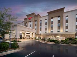 Hampton Inn Bryant โรงแรมในไบรอันต์