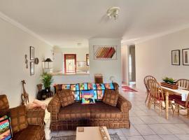 Sunbird 1, holiday home in Cape Town