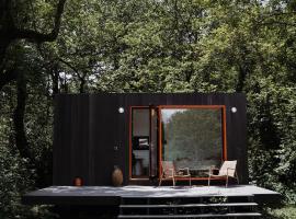 Chateau Chapiteau, chalupa v destinaci Gudzhareti