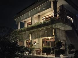 Putra Bisma Guesthouse, guest house in Ubud