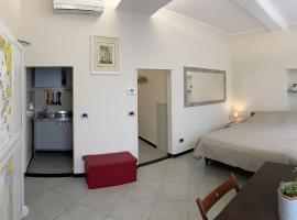 la casetta del marinaio - the sailor's cottage, hotel in Chiavari