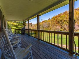 Creekside Paradise - A Peaceful Family Focused Retreat on a Flowing Creek, villa in Sparta