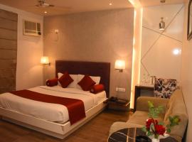 Hotel Gurveer Royal, hotel with parking in Lucknow