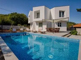 Modern villa with pool, whirpool in quiet area - by Traveler tourist agency Krk ID 2180