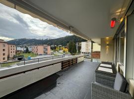 Luxury Apartment Davos, hotelli Davosissa