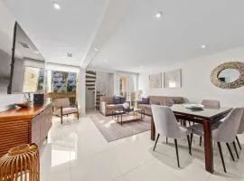 Amazing BahiaMar beachfront 2 steps from amenities
