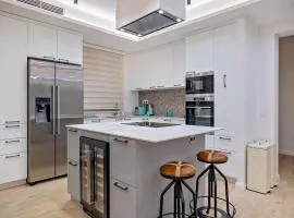 Villa Blu Brac A Beautiful 3 Bedroom Villa A Stones Throw To The Beach