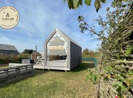 Lushna 2 Petite at Lee Wick Farm Cottages & Glamping、クラクトン・オン・シーの別荘