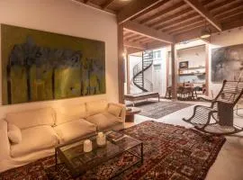 Villa with Rooftop Terrace in Barranco