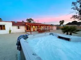 Casa de la Muxer - 940s Adobe - Hot Tub - Cowboy Pool