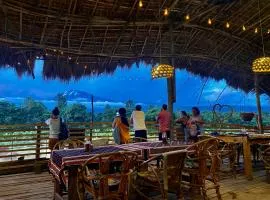 Mount Kilimanjaro 360 view Cottage