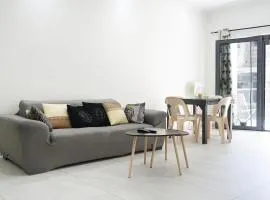 Charming 2 bdr apt, Palmarejo Grande, Praia - LCGR