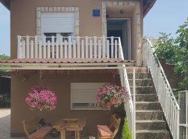 Budget Friendly, hotel with parking in Požega